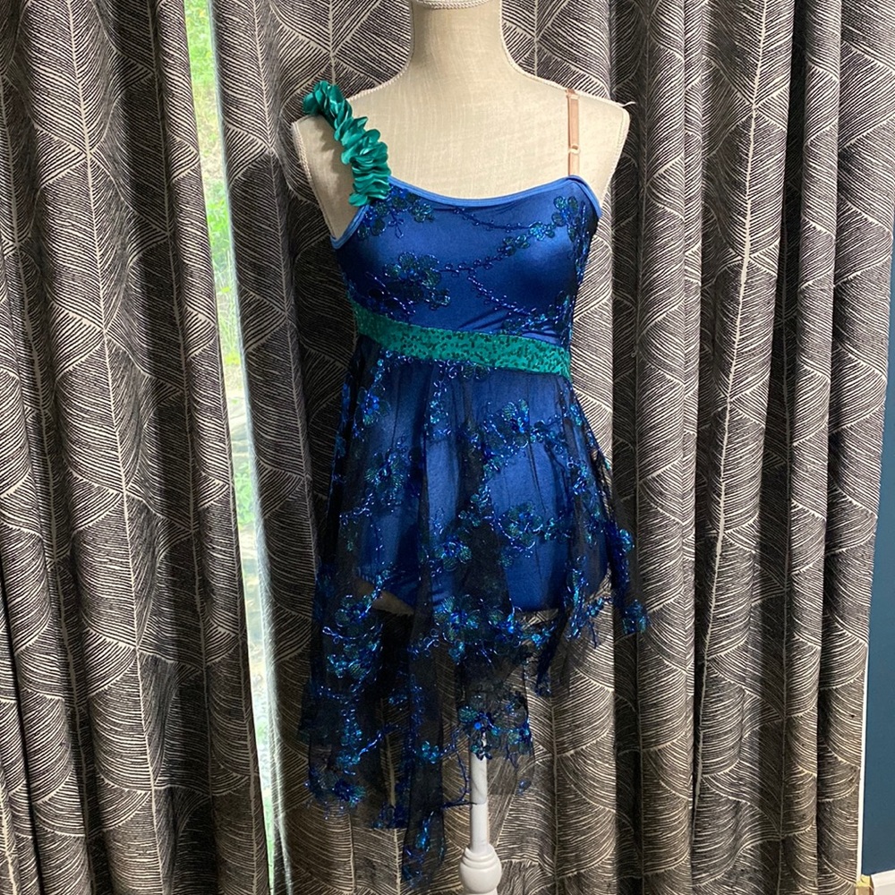 Curtain call dance costume